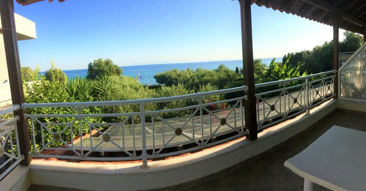 Villa Di Costa Néa Szkióni Kültér fotó